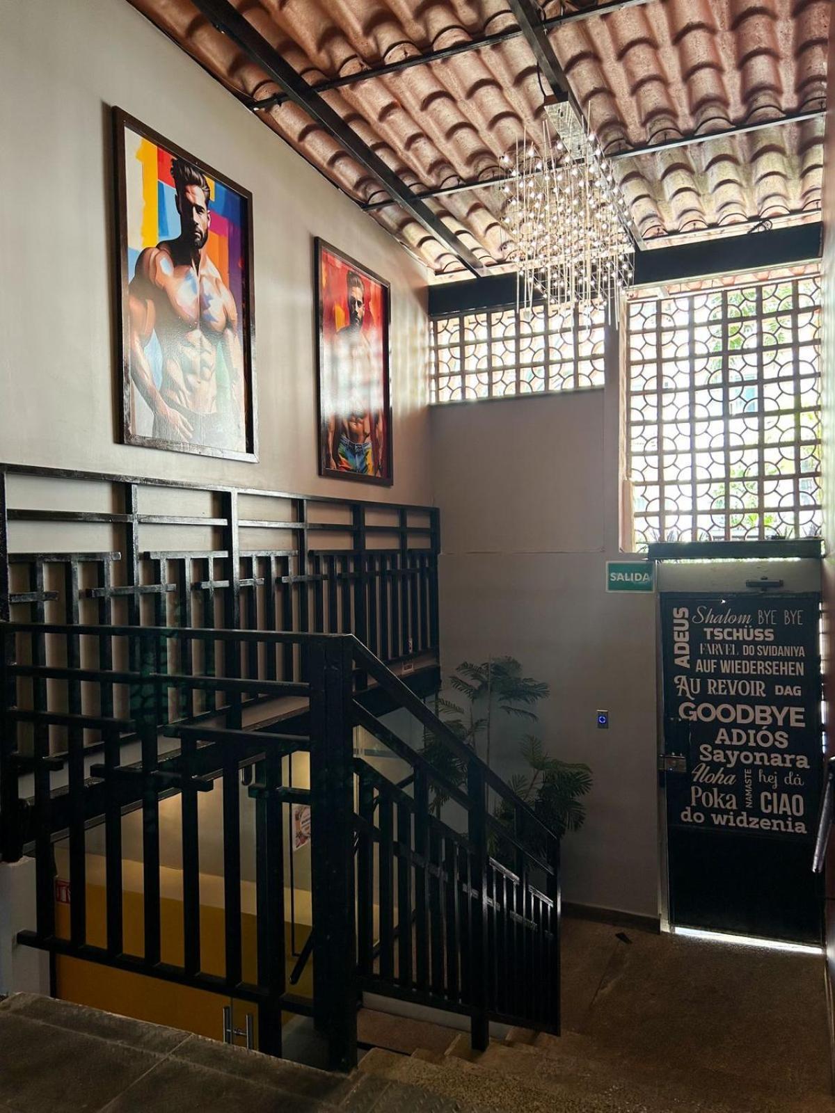 Spartacus Hostel Boutique For Men 푸에르토 발라타 외부 사진
