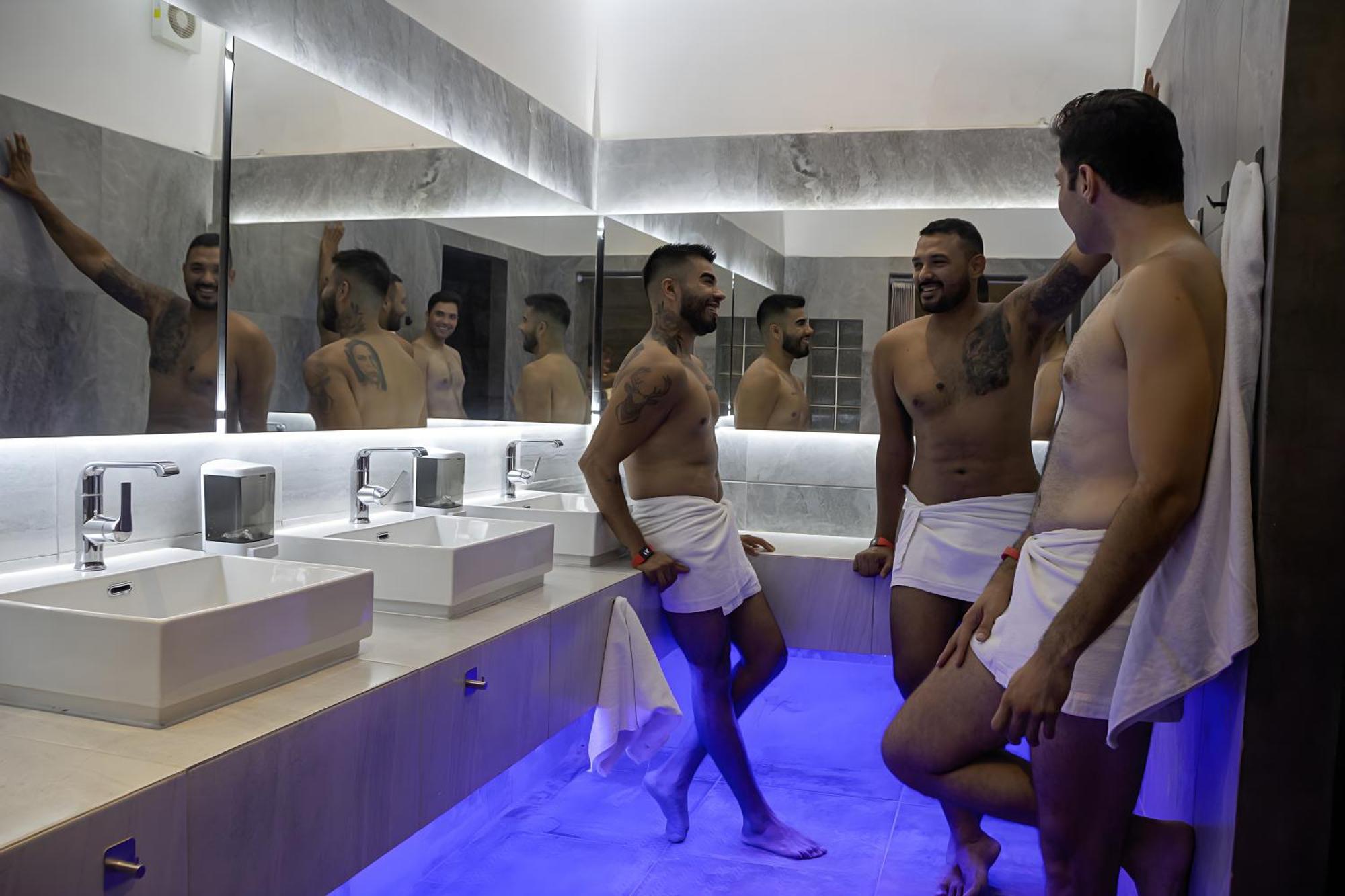 Spartacus Hostel Boutique For Men 푸에르토 발라타 외부 사진