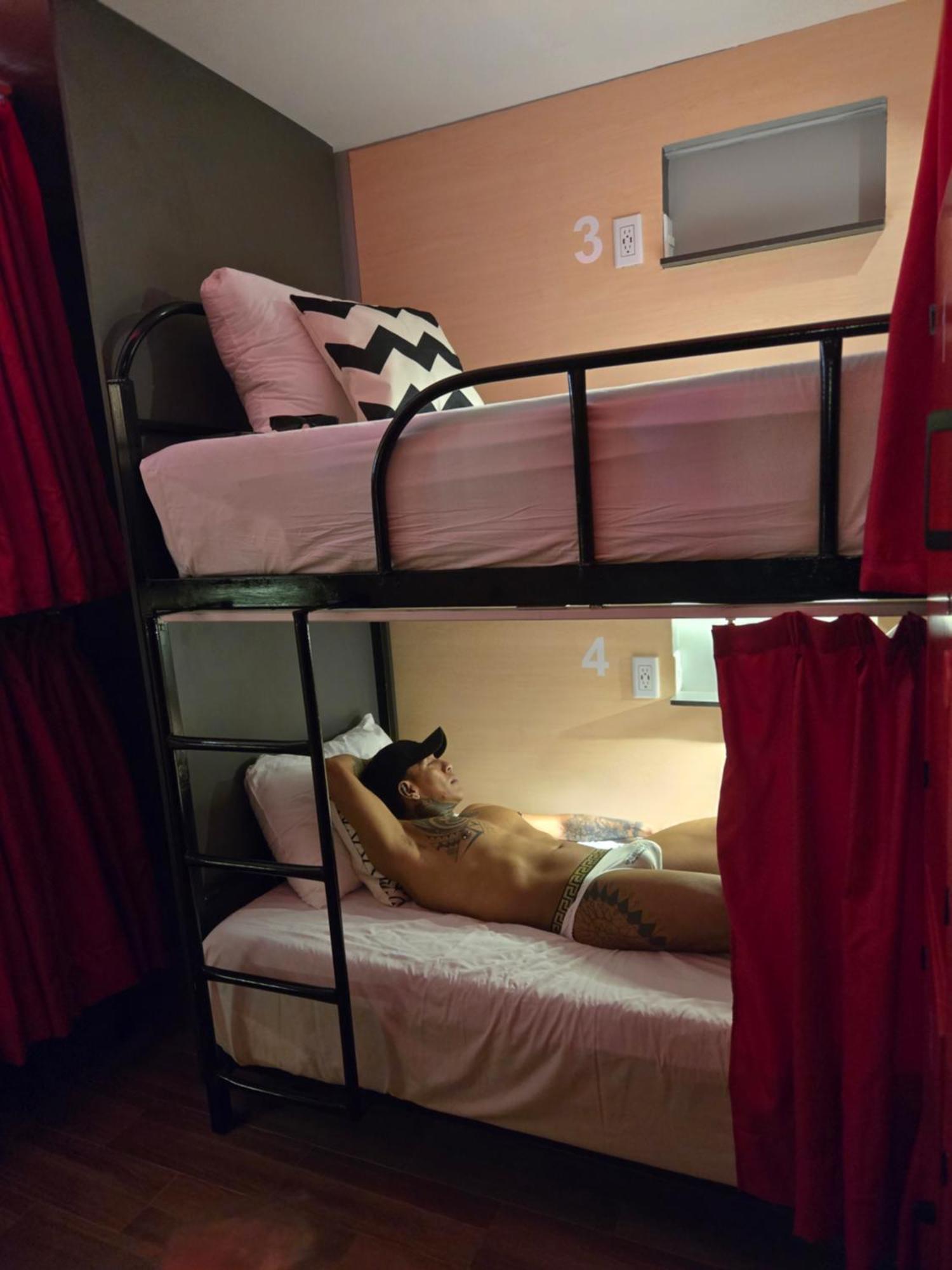 Spartacus Hostel Boutique For Men 푸에르토 발라타 외부 사진